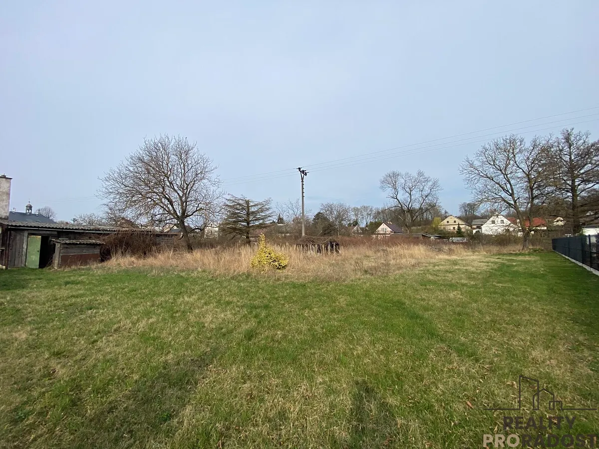 Prodej stavebního pozemku 2651 m²